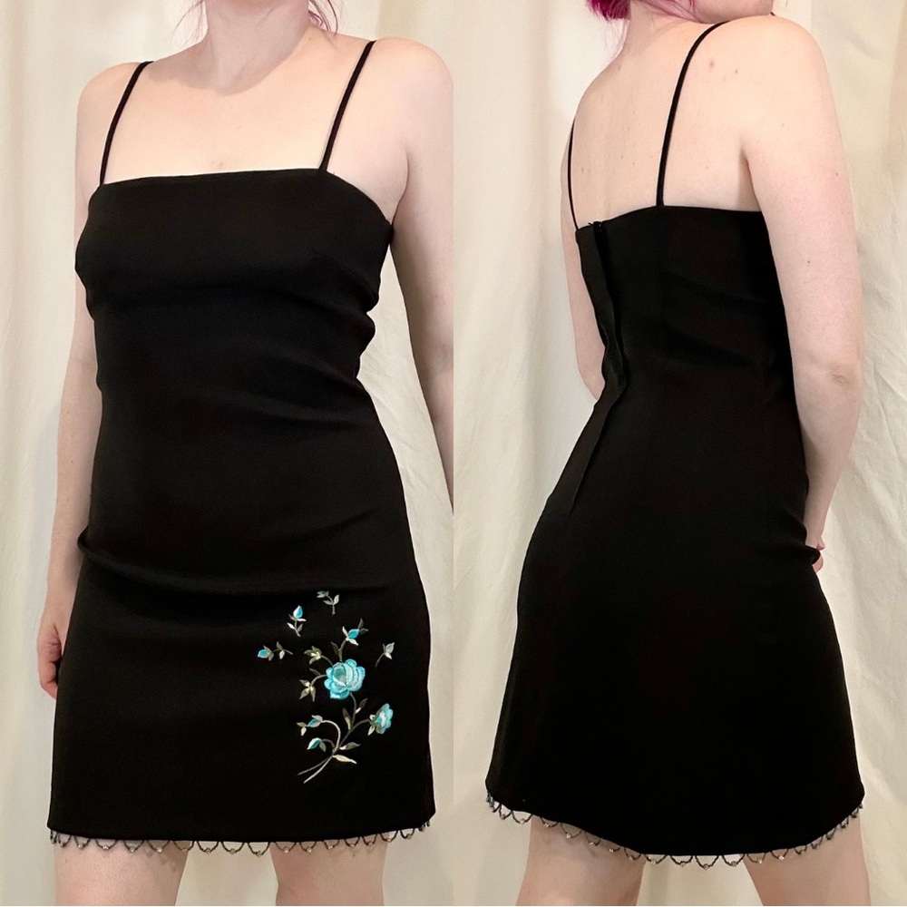 Vintage 1990s Byer Too! Black Floral Embroidered Beaded Mini Party Dress